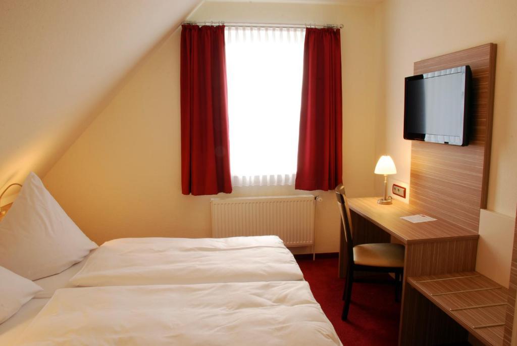 Hotel Muehleneck Schortens Room photo
